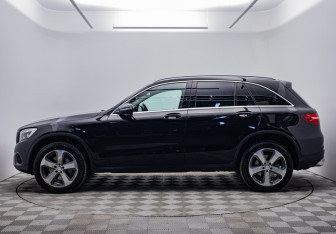 Подержанный автомобиль Mercedes-Benz GLC Coupe 2016 года (2 фото)