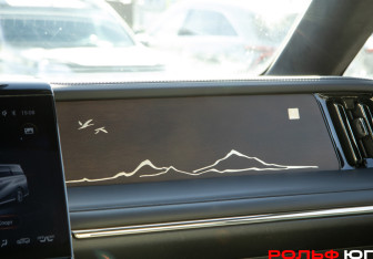 Подержанный автомобиль GAC M8 2024 года (17 фото)