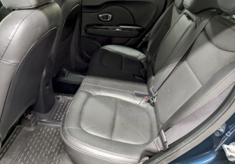 Подержанный автомобиль Kia Soul 2017 года (16 фото)