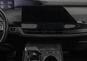 Подержанный автомобиль Changan UNI-K 2023 года (14 фото)