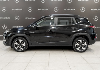 Подержанный автомобиль Москвич 3 2023 года (8 фото)