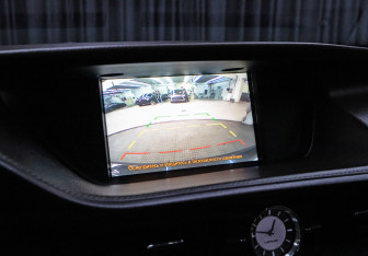 Подержанный автомобиль Lexus ES 2018 года (20 фото)