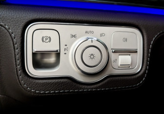 Подержанный автомобиль Mercedes-Benz GLE 2022 года (29 фото)