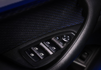 Подержанный автомобиль BMW X2 2021 года (18 фото)