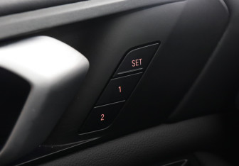 Подержанный автомобиль BMW X5 2019 года (19 фото)