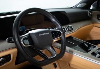 Подержанный автомобиль Jaecoo J8 2024 года (9 фото)