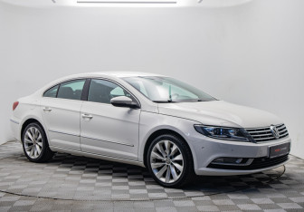 Подержанный автомобиль Volkswagen Passat CC 2014 года (7 фото)