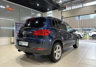 Подержанный автомобиль Volkswagen Tiguan 2012 года (4 фото)