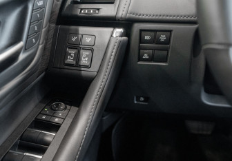 Новый Toyota Alphard 2024 (28 фото)