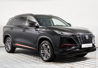 Подержанный автомобиль Changan CS75PLUS 2023 года (3 фото)