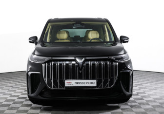 Подержанный автомобиль Voyah Dream 2023 года (2 фото)