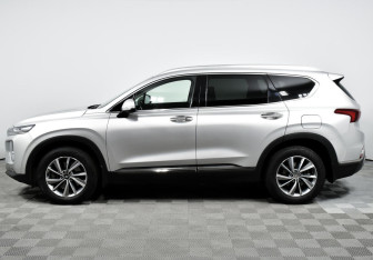 Подержанный автомобиль Hyundai Santa Fe 2020 года (3 фото)