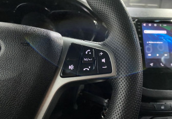 Подержанный автомобиль LADA (ВАЗ) Vesta Wagon 2019 года (13 фото)