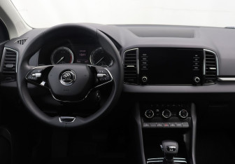 Подержанный автомобиль Skoda Karoq 2020 года (14 фото)