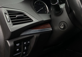 Подержанный автомобиль Acura MDX 2014 года (23 фото)