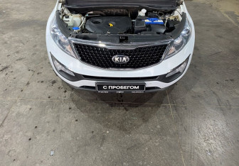 Подержанный автомобиль Kia Sportage 2015 года (18 фото)