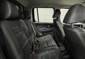 Подержанный автомобиль Volkswagen Amarok 2019 года (13 фото)