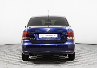 Подержанный автомобиль Volkswagen Polo Sedan 2016 года (6 фото)