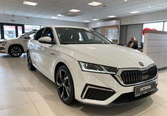 Новый Skoda Octavia Liftback 2025 (6 фото)