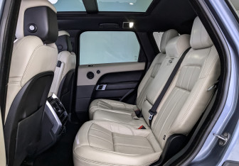 Подержанный автомобиль Land Rover Range Rover Sport 2021 года (17 фото)