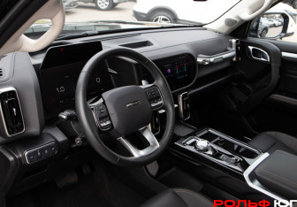 Подержанный автомобиль Haval Dargo 2023 года (10 фото)