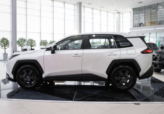 Новый Toyota RAV4 2026 (10 фото)