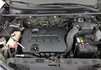 Подержанный автомобиль Toyota RAV4 2018 года (9 фото)