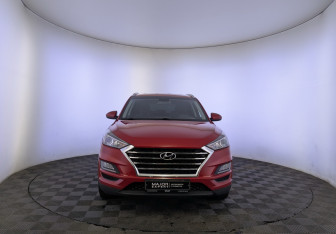 Подержанный автомобиль Hyundai Tucson 2019 года (2 фото)