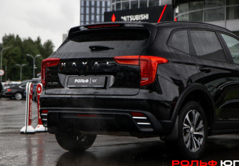 Подержанный автомобиль Haval Jolion 2024 года (17 фото)