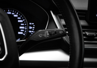 Подержанный автомобиль Audi Q5 2019 года (16 фото)