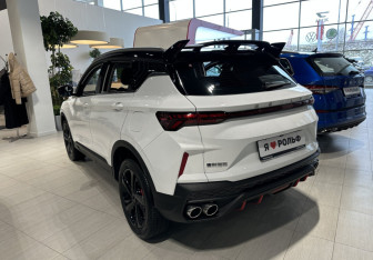 Новый Geely Coolray 2024 (4 фото)