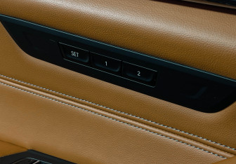 Подержанный автомобиль BMW M5 Sedan 2019 года (18 фото)