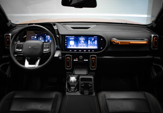 Подержанный автомобиль Haval Dargo 2024 года (8 фото)