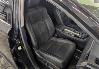 Подержанный автомобиль Lexus RX 2017 года (21 фото)