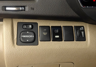 Подержанный автомобиль Toyota Highlander 2009 года (14 фото)