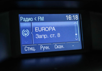 Подержанный автомобиль Ford Focus Hatchback 2013 года (12 фото)