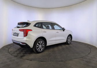 Подержанный автомобиль Haval Jolion 2023 года (5 фото)