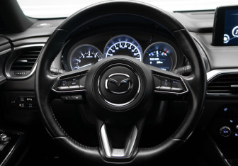 Подержанный автомобиль Mazda CX-9 2019 года (10 фото)