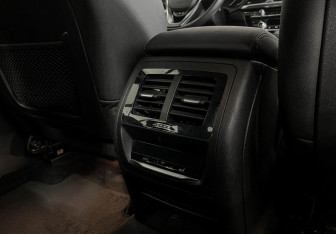 Подержанный автомобиль BMW X3 2020 года (21 фото)