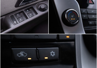 Подержанный автомобиль Chevrolet Cruze Hatchback 2012 года (16 фото)