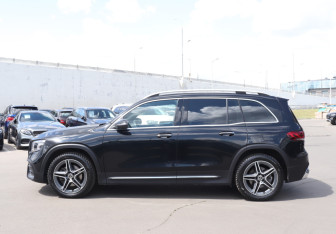 Подержанный автомобиль Mercedes-Benz GLB 2020 года (8 фото)