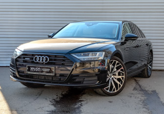 Подержанный автомобиль Audi A8 2018 года (1 фото)
