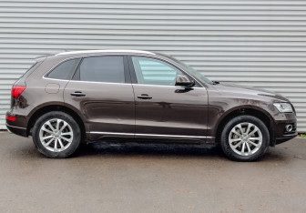 Подержанный автомобиль Audi Q5 2015 года (4 фото)
