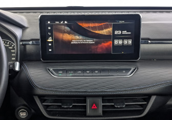 Подержанный автомобиль Haval Jolion 2023 года (17 фото)