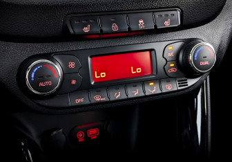 Подержанный автомобиль Kia Ceed Hatchback 2018 года (25 фото)