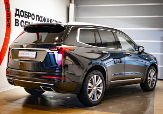 Подержанный автомобиль Cadillac XT6 2020 года (4 фото)