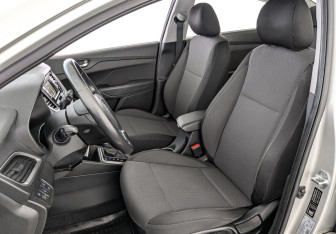 Подержанный автомобиль Hyundai Solaris Sedan 2018 года (20 фото)