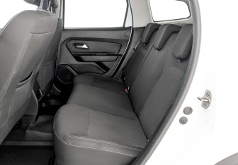 Подержанный автомобиль Renault Duster 2021 года (12 фото)