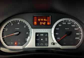 Подержанный автомобиль LADA (ВАЗ) Largus Wagon 2021 года (13 фото)