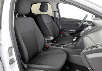 Подержанный автомобиль Ford Focus Hatchback 2018 года (23 фото)